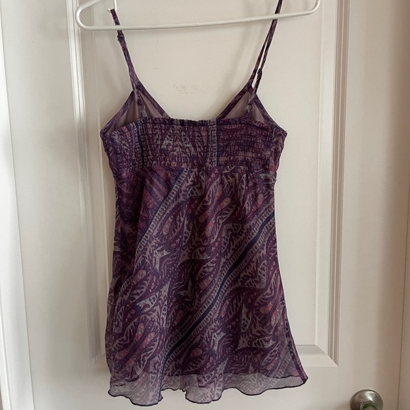 Very beautiful tank top - Picture 3 of 5